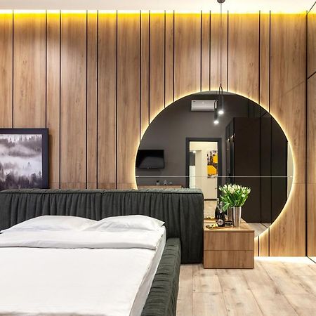 Royal Vip Apartment On Leontovicha 5 إلفيف المظهر الخارجي الصورة