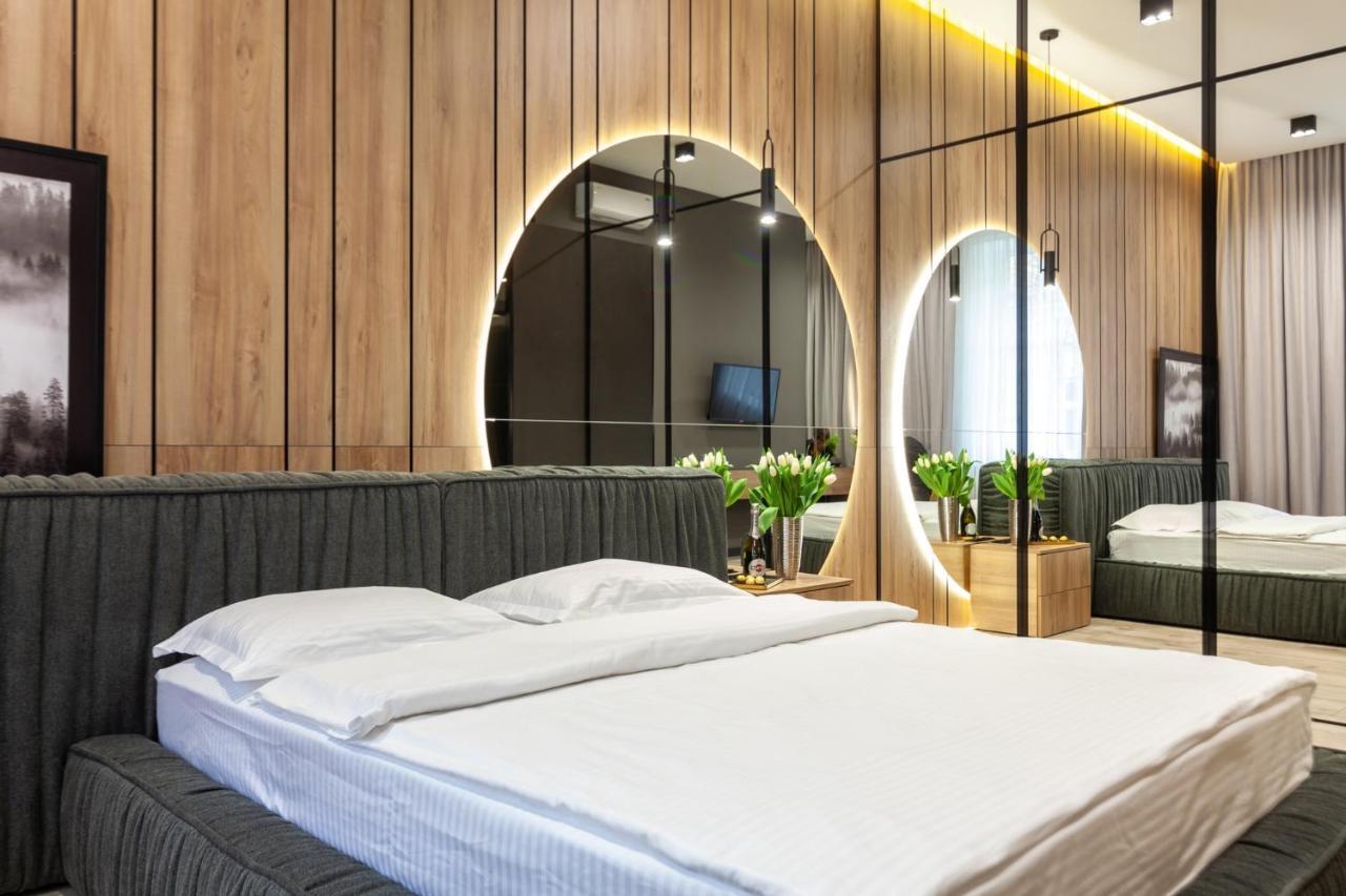 Royal Vip Apartment On Leontovicha 5 إلفيف المظهر الخارجي الصورة