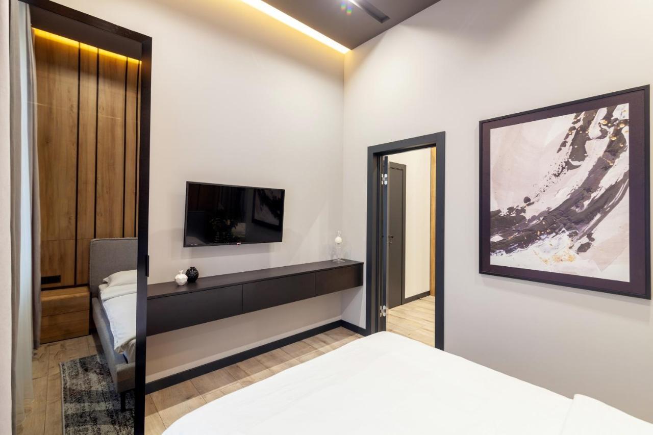 Royal Vip Apartment On Leontovicha 5 إلفيف المظهر الخارجي الصورة