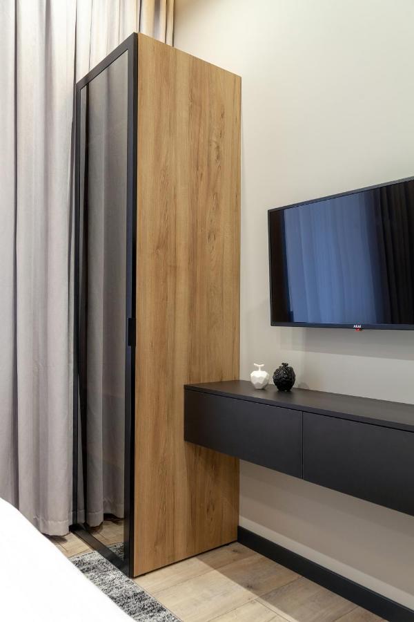 Royal Vip Apartment On Leontovicha 5 إلفيف المظهر الخارجي الصورة