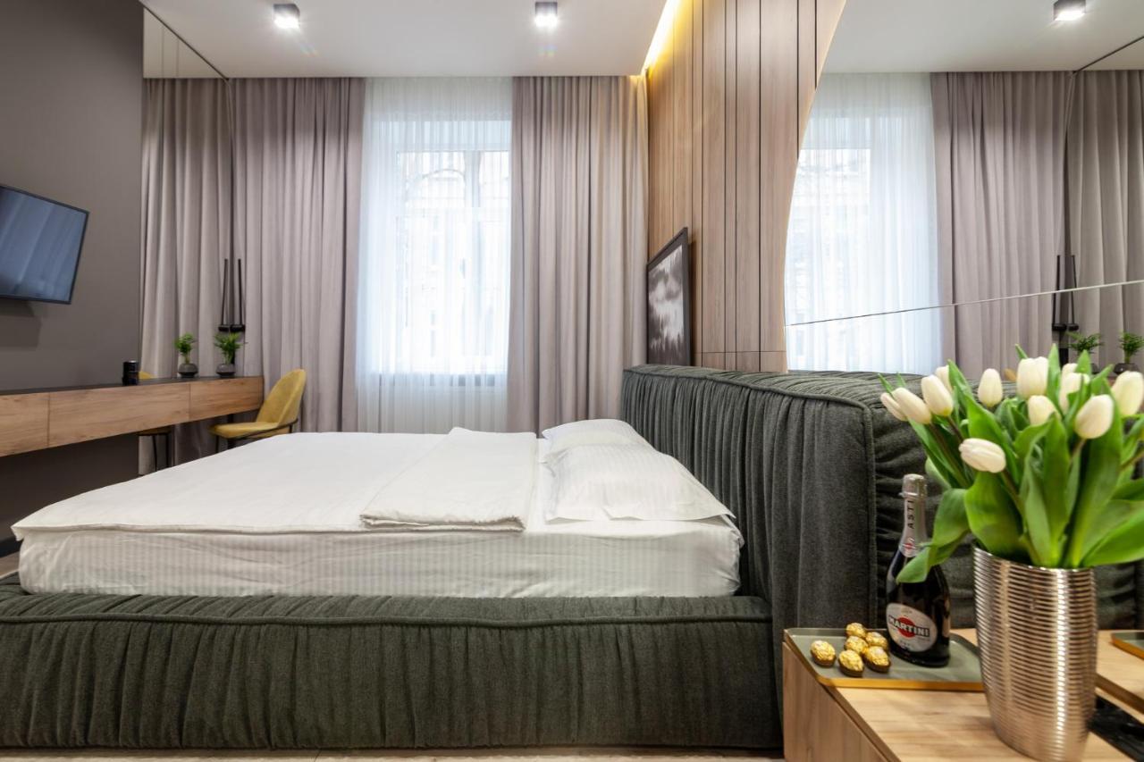 Royal Vip Apartment On Leontovicha 5 إلفيف المظهر الخارجي الصورة