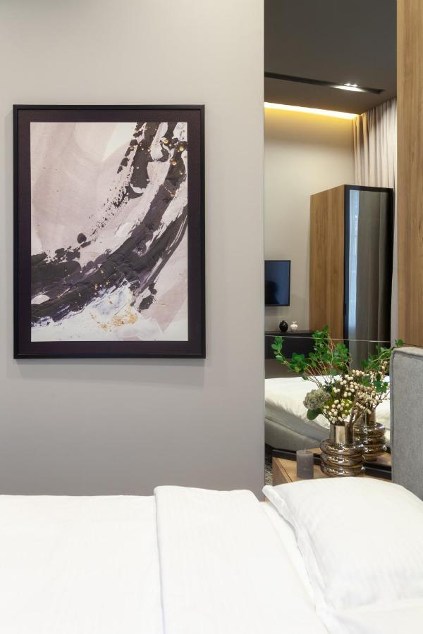Royal Vip Apartment On Leontovicha 5 إلفيف المظهر الخارجي الصورة
