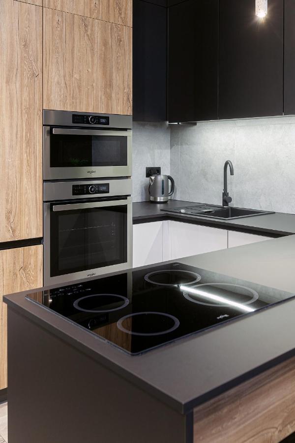Royal Vip Apartment On Leontovicha 5 إلفيف المظهر الخارجي الصورة